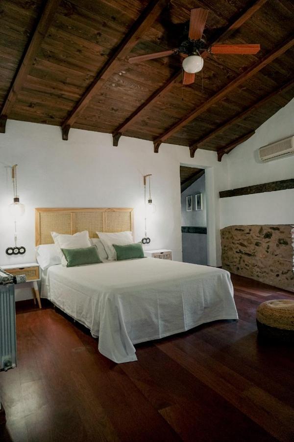 Hotel Rural La Fontanilla Фрехеналь-де-ла-Сьерра Экстерьер фото